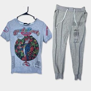 LOVE MOSCHINO 2 Piece Set Gray Shirt Capri Dandy Candy Size 6 GUC